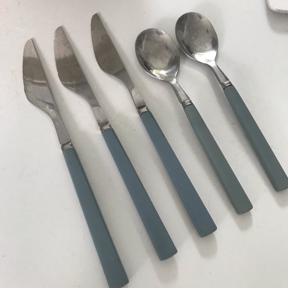 Vintage Blue Flatware - Picture 1 of 3